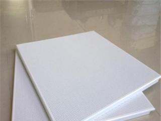 河南新鄉(xiāng)集成吊頂-鋁扣板集成吊頂vs石膏板吊頂