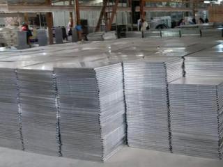 哪有生產(chǎn)鋁扣板的-鋁單板廠家生產(chǎn)的鋁單板特點