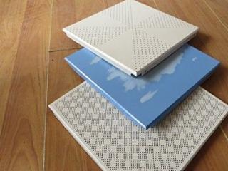 怎么樣生產鋁扣板-廚房鋁扣板吊頂怎么拆