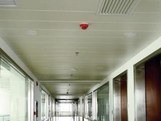 萊蕪鋁扣板-鋁扣板批發(fā)價(jià)格