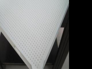 墻面金屬鋁扣板-佛山鋁天花廠家淺談金屬鋁天花的優勢