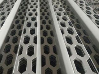 外墻鋁扣板價格-鋁扣板包工包料價格