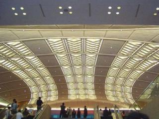 住房吊頂鋁扣板價格-鋁扣板吊頂和集成吊頂