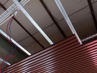 北流鋁扣板有限公司-想用300×300的鋁扣板吊頂